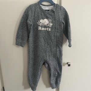 Baby Roots Canada XL 18-24m Salt & Pepper Gray One Piece Sweatsuit Romper